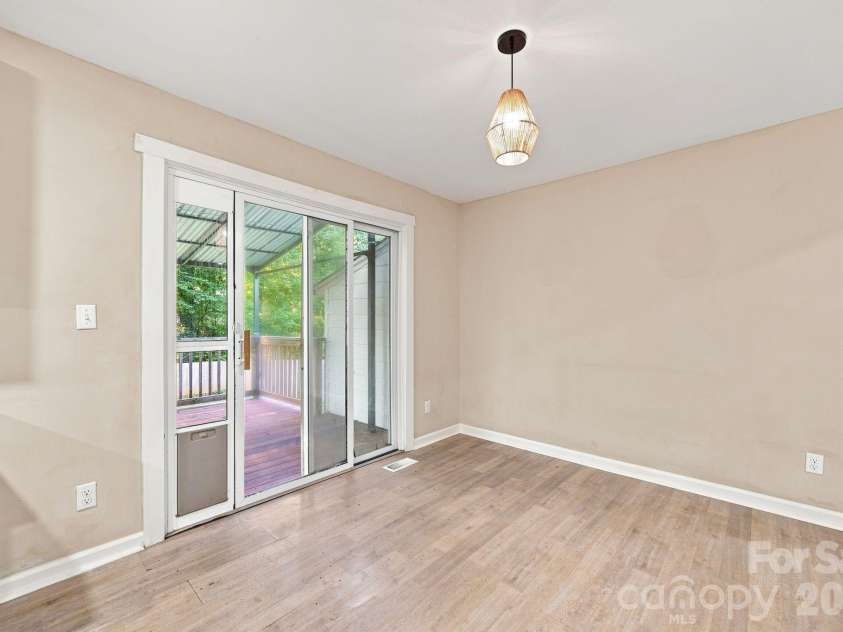 600 Briar Creek Road, Gastonia, NC 28056.  MLS# CAR4419707, YatesRealty ID 48321. 
