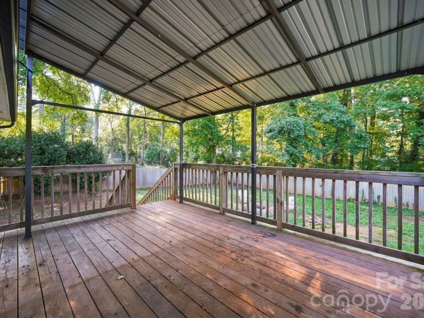 600 Briar Creek Road, Gastonia, NC 28056.  MLS# CAR4419707, YatesRealty ID 48321. 