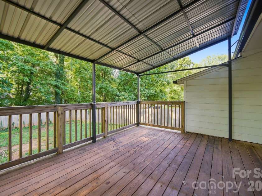 600 Briar Creek Road, Gastonia, NC 28056.  MLS# CAR4419707, YatesRealty ID 48321. 