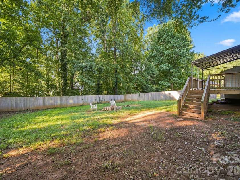 600 Briar Creek Road, Gastonia, NC 28056.  MLS# CAR4419707, YatesRealty ID 48321. 