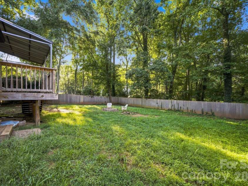 600 Briar Creek Road, Gastonia, NC 28056.  MLS# CAR4419707, YatesRealty ID 48321. 