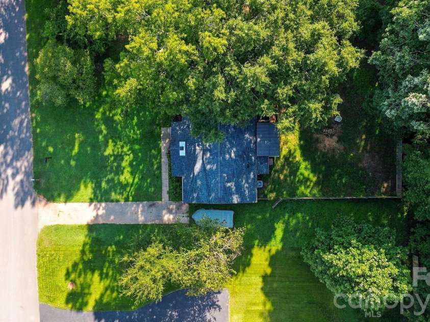 600 Briar Creek Road, Gastonia, NC 28056.  MLS# CAR4419707, YatesRealty ID 48321. 