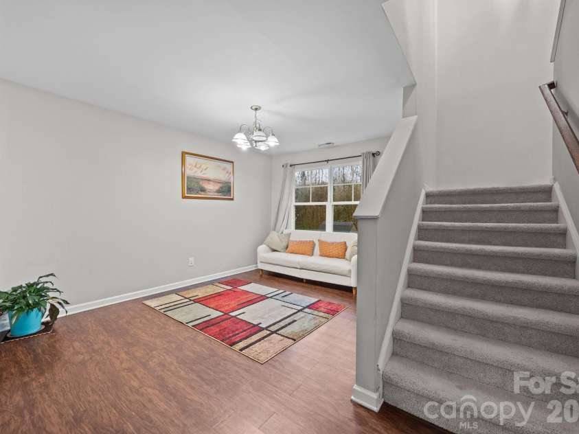 865 Winterside Lane, Winston Salem, NC 27107.  MLS# CAR4418707, YatesRealty ID 48323. 