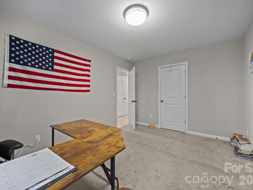 865 Winterside Lane, Winston Salem, NC 27107.  MLS# CAR4418707, YatesRealty ID 48323. 
