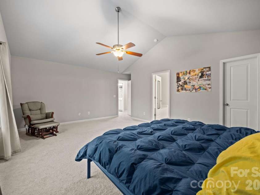 865 Winterside Lane, Winston Salem, NC 27107.  MLS# CAR4418707, YatesRealty ID 48323. 