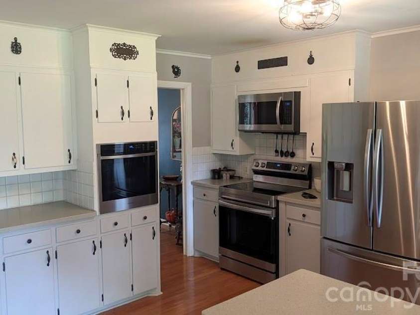 201 Main Street, Mount Gilead, NC 27306.  MLS# CAR4419381, YatesRealty ID 48324. 