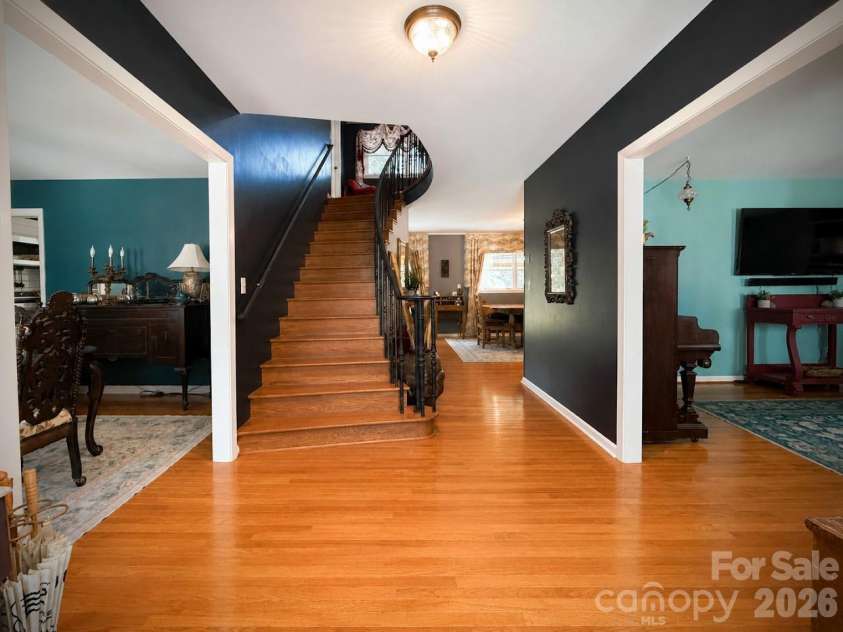 201 Main Street, Mount Gilead, NC 27306.  MLS# CAR4419381, YatesRealty ID 48324. 