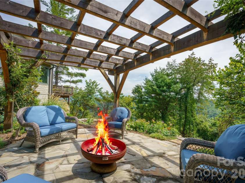 712 Frank Rector Road, Marshall, NC 28753.  MLS# CAR4419520, YatesRealty ID 48325. 
