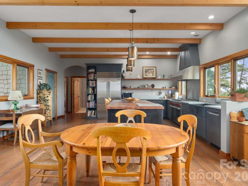 712 Frank Rector Road, Marshall, NC 28753.  MLS# CAR4419520, YatesRealty ID 48325. 