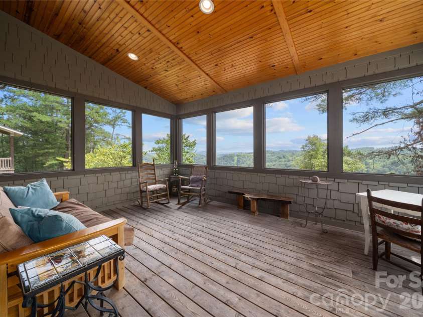 712 Frank Rector Road, Marshall, NC 28753.  MLS# CAR4419520, YatesRealty ID 48325. 