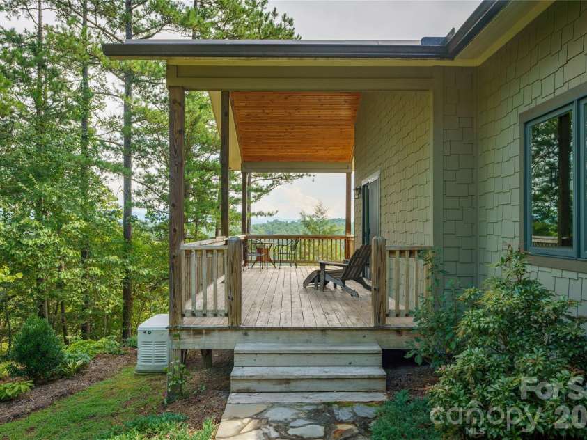 712 Frank Rector Road, Marshall, NC 28753.  MLS# CAR4419520, YatesRealty ID 48325. 
