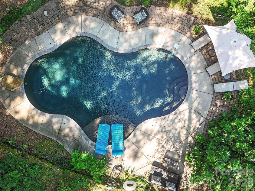 1538 Sterling Road, Charlotte, NC 28209.  MLS# CAR4420144, YatesRealty ID 48329. Gorgeous Pool From Above