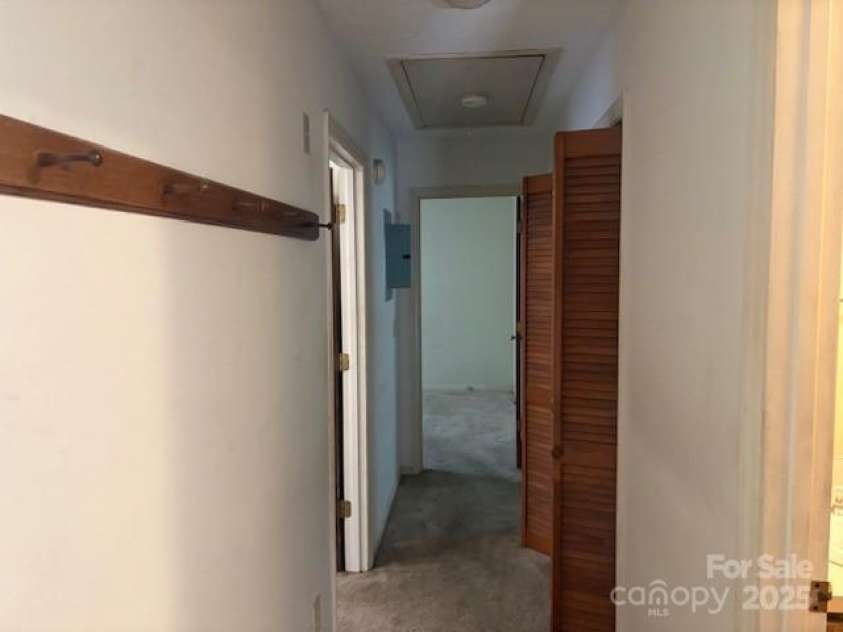 1728 Nc 109 Highway, Wadesboro, NC 28170.  MLS# CAR4316676, YatesRealty ID 4833. 