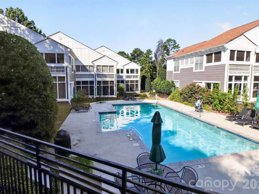 763 Southwest Drive, Davidson, NC 28036.  MLS# CAR4420353, YatesRealty ID 48330. 