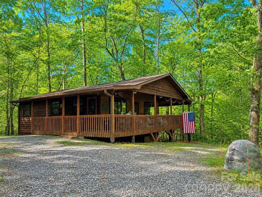 218 Tuskeegee Acres Road, Robbinsville, NC 28771.  MLS# CAR4420731, YatesRealty ID 48332. 
