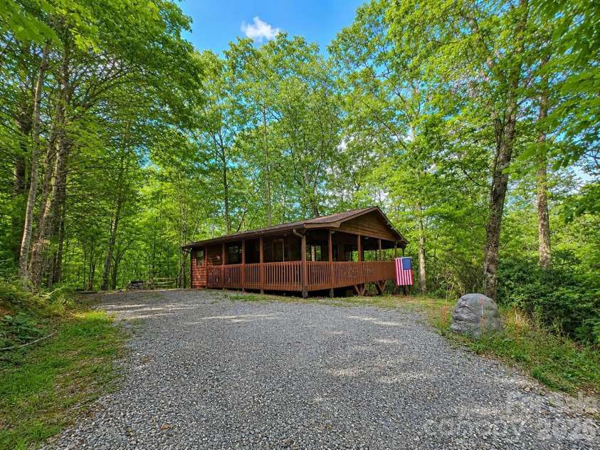 218 Tuskeegee Acres Road, Robbinsville, NC 28771.  MLS# CAR4420731, YatesRealty ID 48332. 