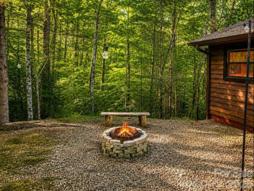 218 Tuskeegee Acres Road, Robbinsville, NC 28771.  MLS# CAR4420731, YatesRealty ID 48332. 