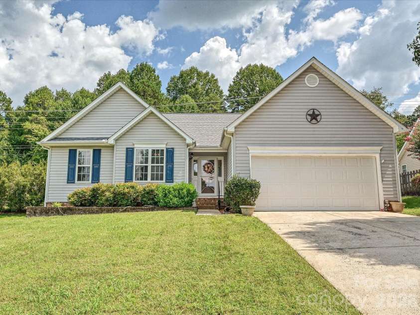 5759 Heron Point Place, Concord, NC 28025.  MLS# CAR4420026, YatesRealty ID 48333. 