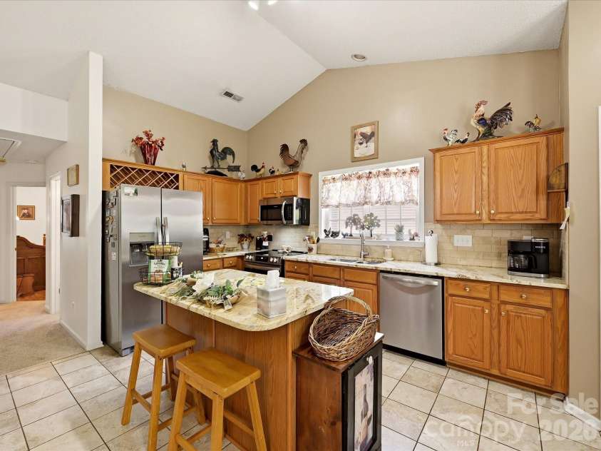 5759 Heron Point Place, Concord, NC 28025.  MLS# CAR4420026, YatesRealty ID 48333. 