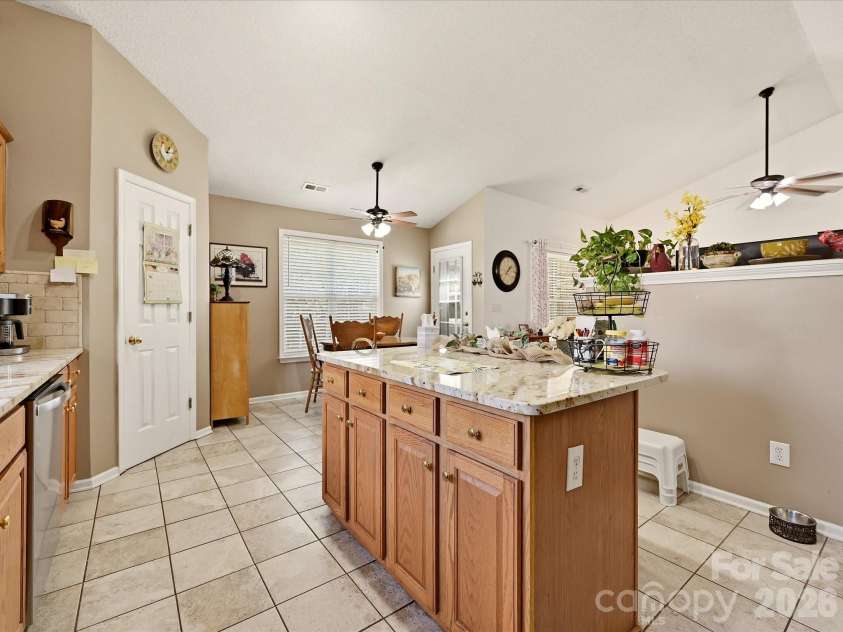 5759 Heron Point Place, Concord, NC 28025.  MLS# CAR4420026, YatesRealty ID 48333. 