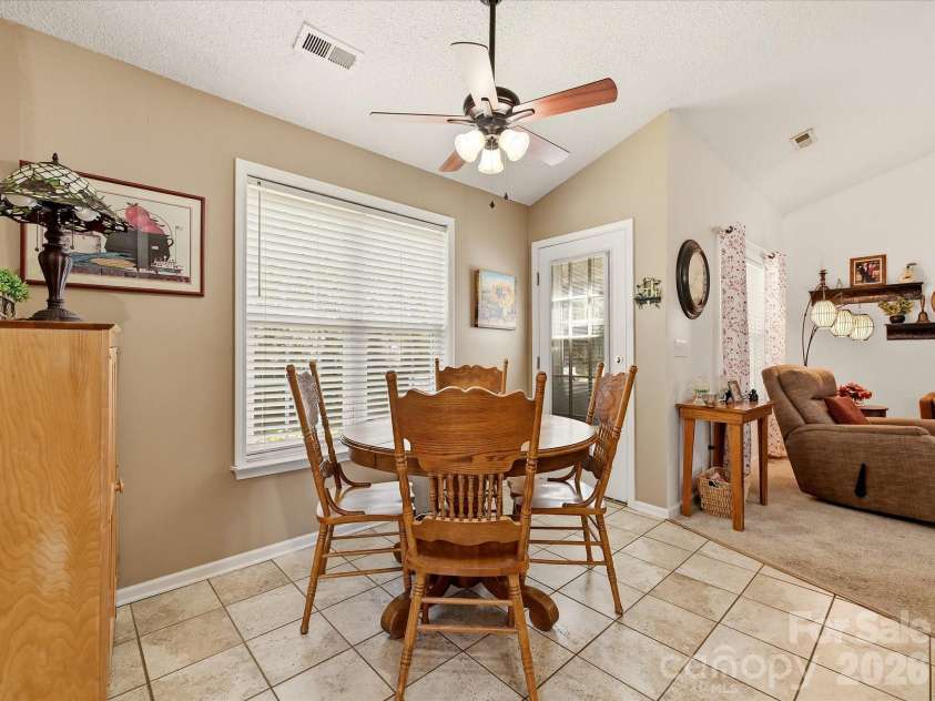 5759 Heron Point Place, Concord, NC 28025.  MLS# CAR4420026, YatesRealty ID 48333. 