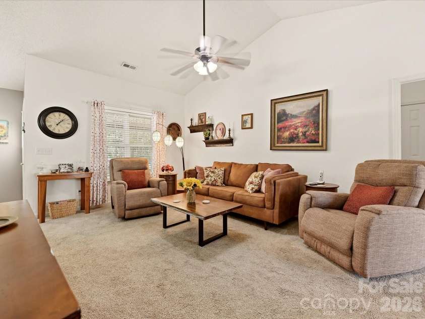5759 Heron Point Place, Concord, NC 28025.  MLS# CAR4420026, YatesRealty ID 48333. 