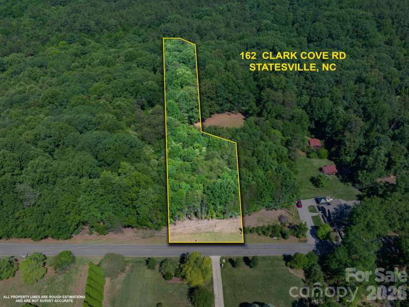 162 Clark Cove Road, Statesville, NC 28677.  MLS# CAR4420589, YatesRealty ID 48334. 