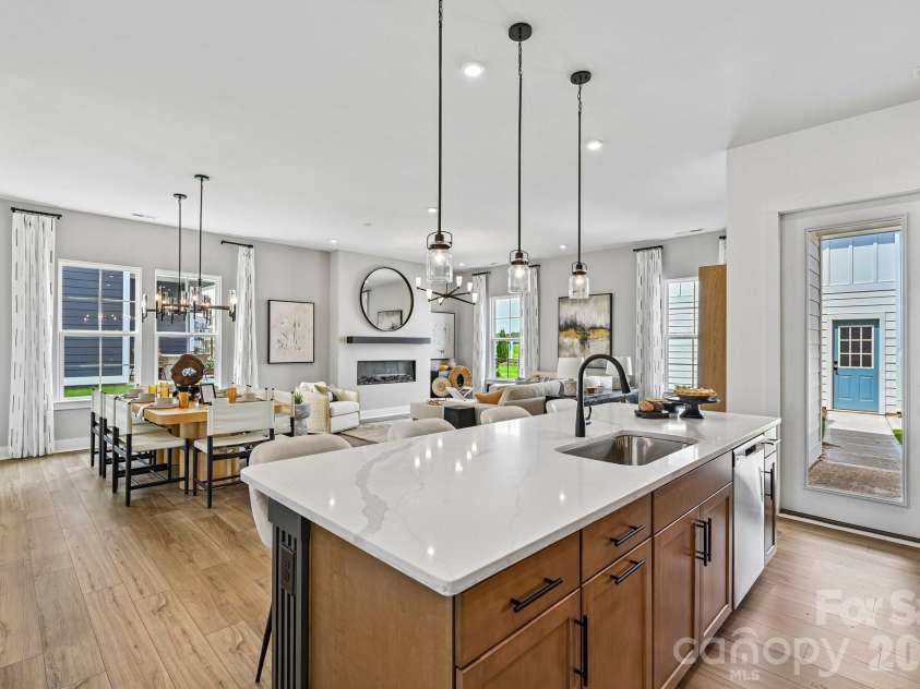 4120 Hickory Place Lane, Pineville, NC 28134.  MLS# CAR4420638, YatesRealty ID 48335. 