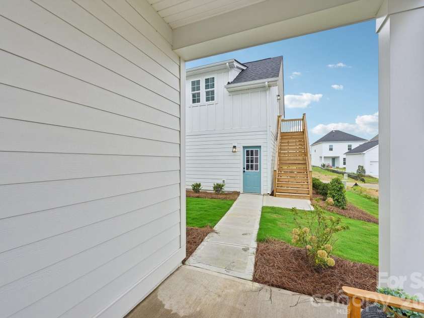 4120 Hickory Place Lane, Pineville, NC 28134.  MLS# CAR4420638, YatesRealty ID 48335. 