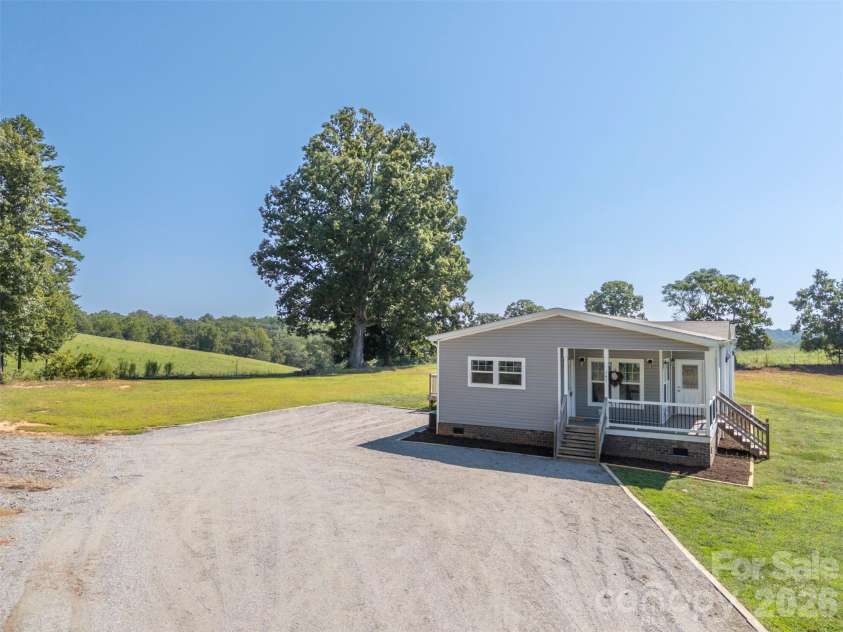 161 Willow Way, Forest City, NC 28043.  MLS# CAR4420634, YatesRealty ID 48337. 