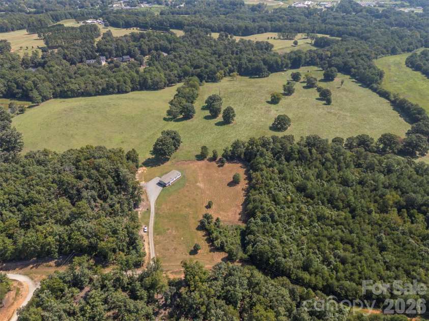 161 Willow Way, Forest City, NC 28043.  MLS# CAR4420634, YatesRealty ID 48337. 