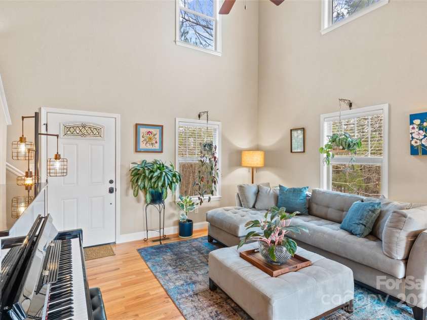 11 Mandy Lane, Weaverville, NC 28787.  MLS# CAR4234922, YatesRealty ID 4834. 