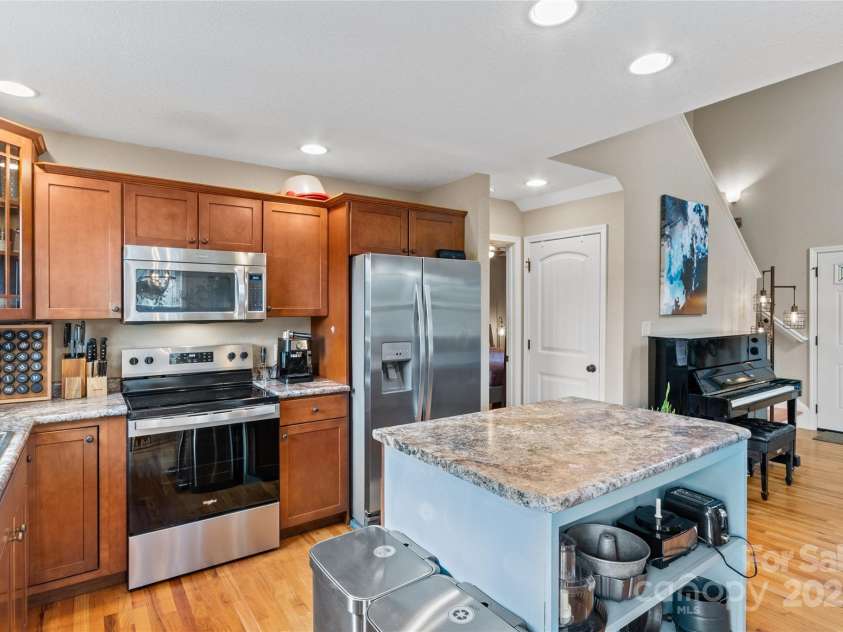 11 Mandy Lane, Weaverville, NC 28787.  MLS# CAR4234922, YatesRealty ID 4834. 