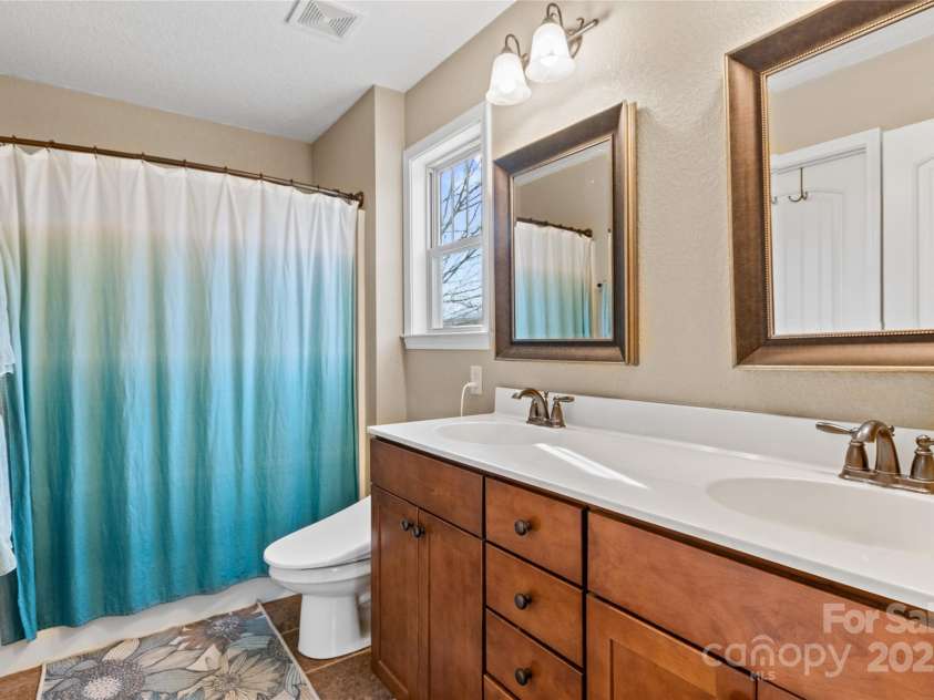 11 Mandy Lane, Weaverville, NC 28787.  MLS# CAR4234922, YatesRealty ID 4834. 