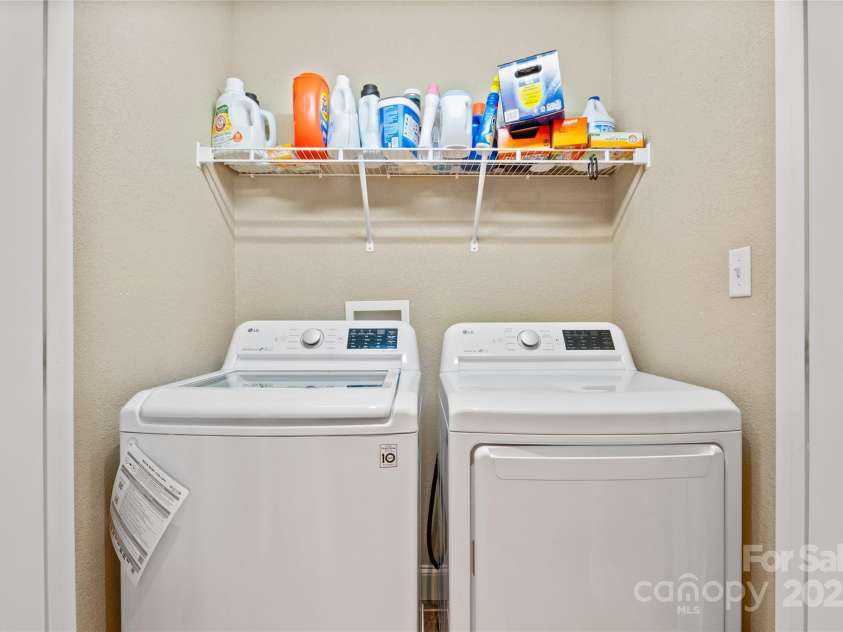 11 Mandy Lane, Weaverville, NC 28787.  MLS# CAR4234922, YatesRealty ID 4834. 