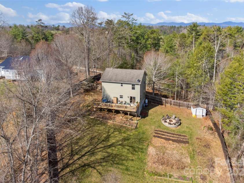 11 Mandy Lane, Weaverville, NC 28787.  MLS# CAR4234922, YatesRealty ID 4834. 