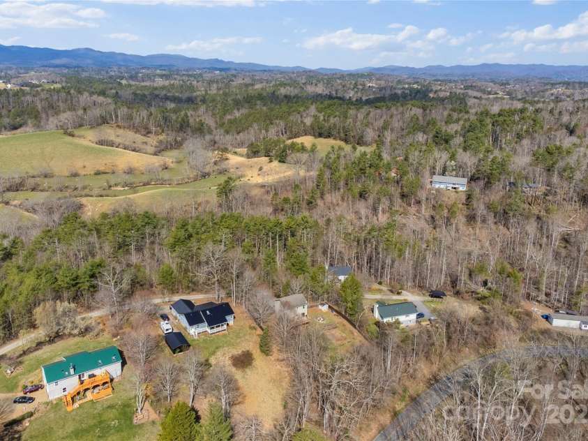 11 Mandy Lane, Weaverville, NC 28787.  MLS# CAR4234922, YatesRealty ID 4834. 