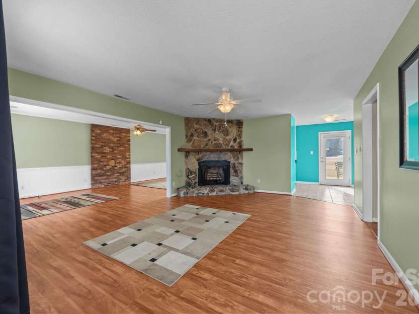 155 Park Villa Road, Salisbury, NC 28146.  MLS# CAR4328299, YatesRealty ID 4834. 