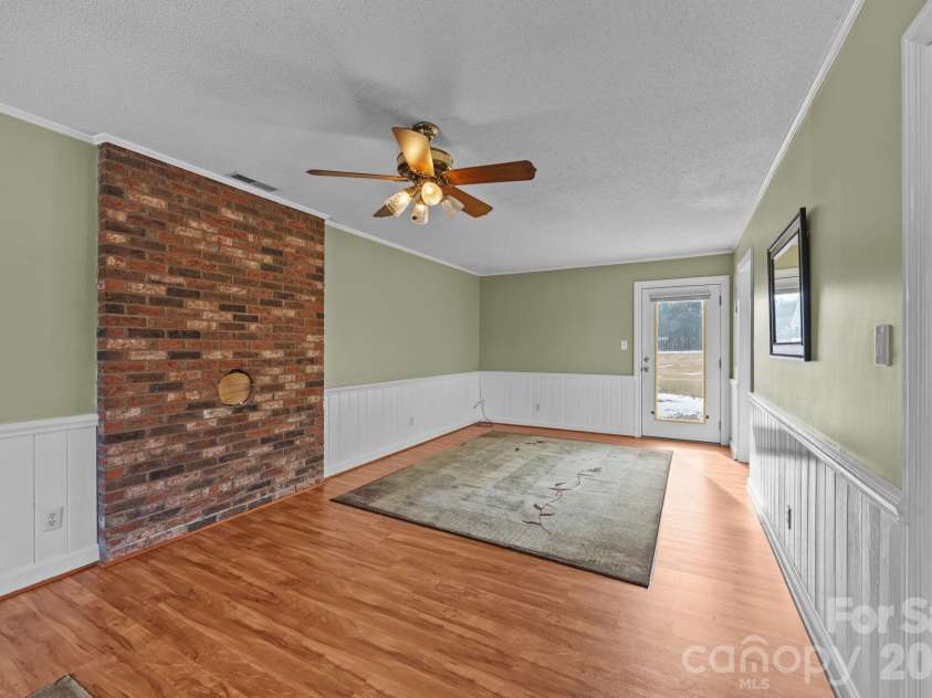 155 Park Villa Road, Salisbury, NC 28146.  MLS# CAR4328299, YatesRealty ID 4834. 