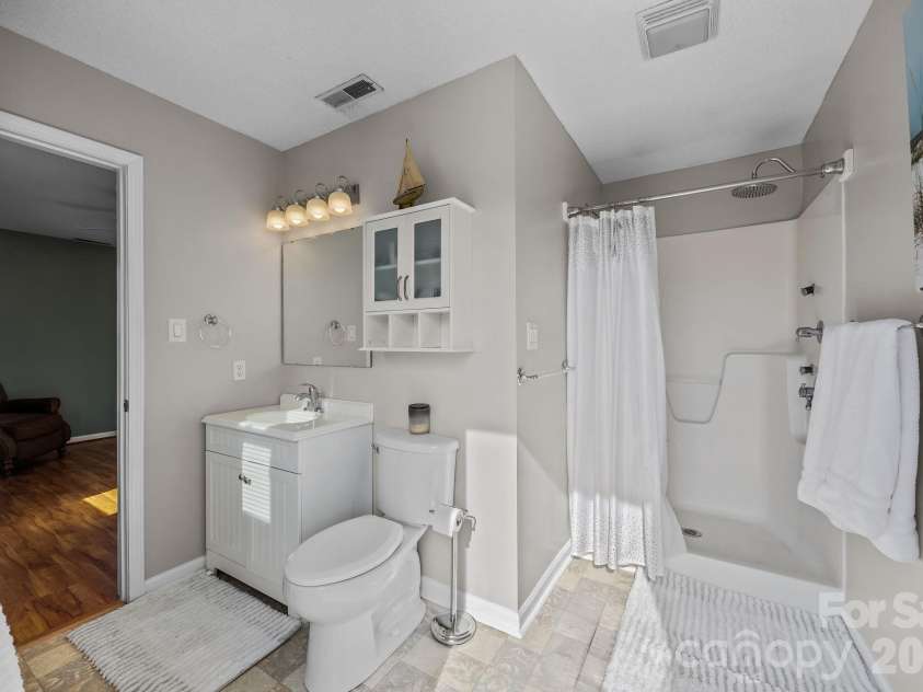 155 Park Villa Road, Salisbury, NC 28146.  MLS# CAR4328299, YatesRealty ID 4834. 