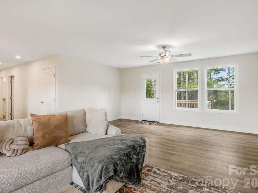 398 Point Hope Lane, Hendersonville, NC 28792.  MLS# CAR4420694, YatesRealty ID 48340. 