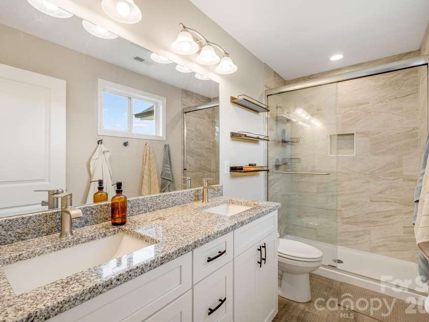 398 Point Hope Lane, Hendersonville, NC 28792.  MLS# CAR4420694, YatesRealty ID 48340. 