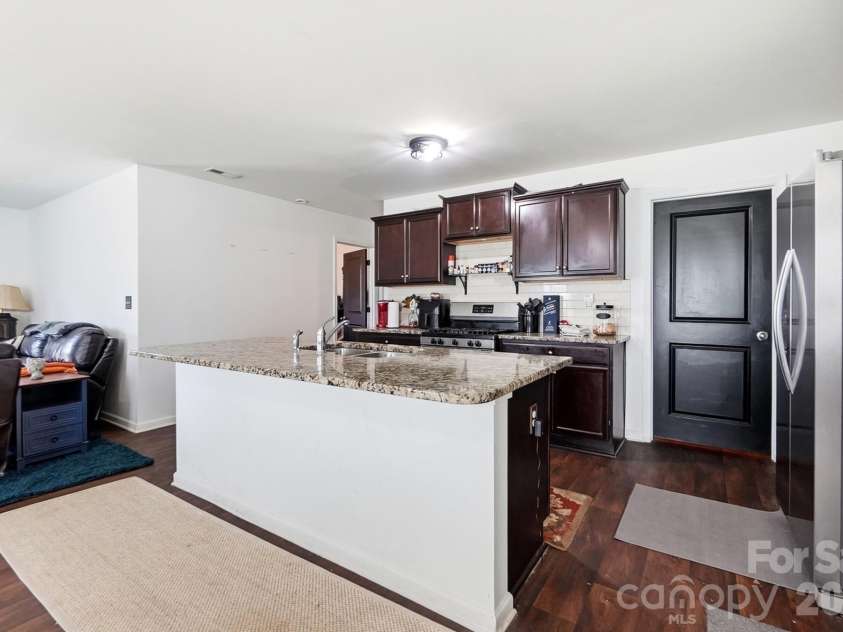 1718 Aldershot Court, Dallas, NC 28034.  MLS# CAR4420547, YatesRealty ID 48341. 