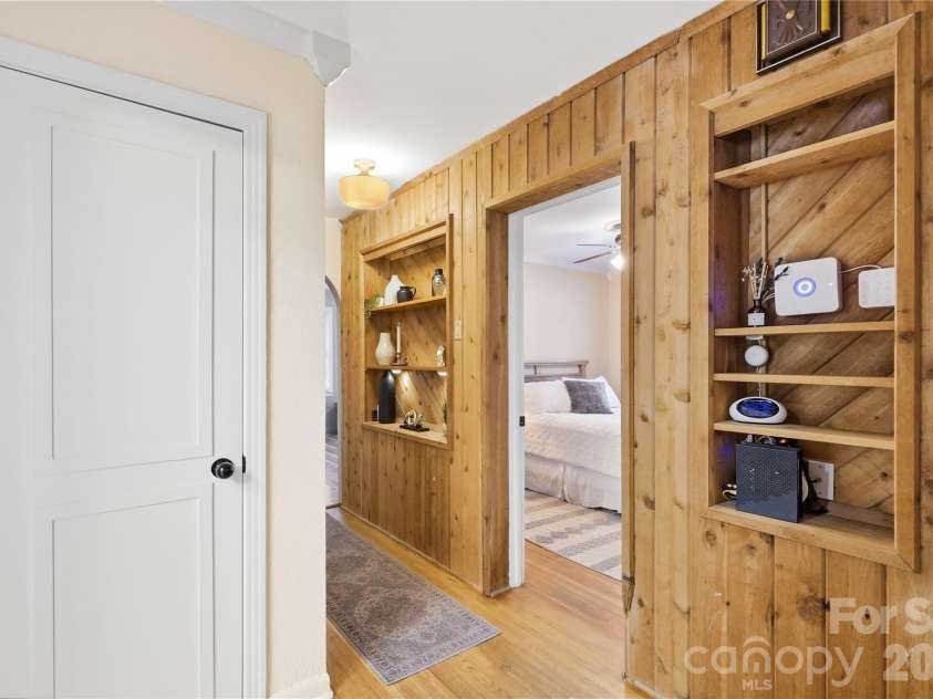 1471 Ontario Drive, Kannapolis, NC 28083.  MLS# CAR4420487, YatesRealty ID 48342. Built-in features add character & useful storage