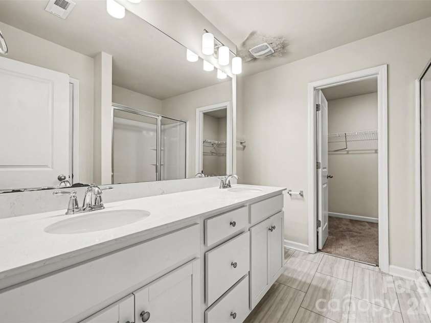 7323 Neal Road, Charlotte, NC 28262.  MLS# CAR4419170, YatesRealty ID 48344. 