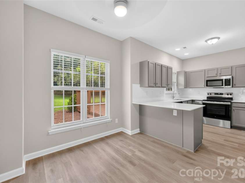 11701 Kilpatrick Lane, Charlotte, NC 28277.  MLS# CAR4420375, YatesRealty ID 48345. 