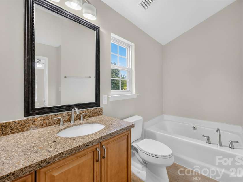 11701 Kilpatrick Lane, Charlotte, NC 28277.  MLS# CAR4420375, YatesRealty ID 48345. 
