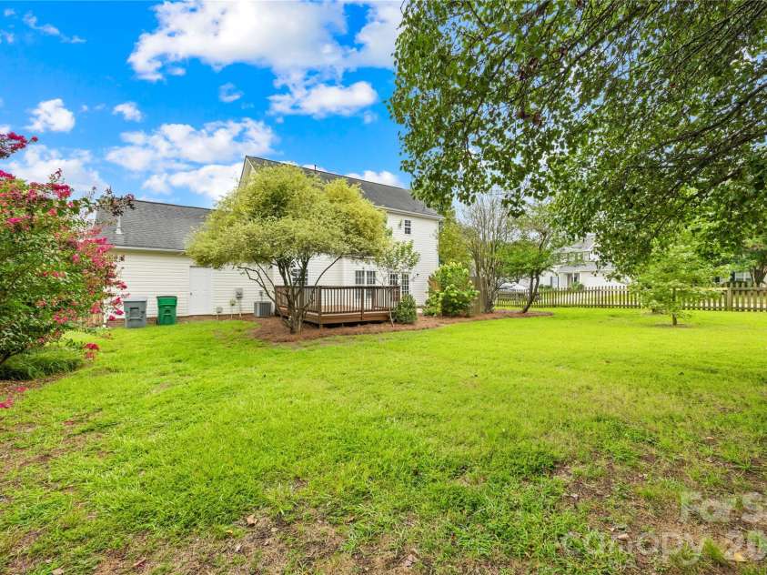11701 Kilpatrick Lane, Charlotte, NC 28277.  MLS# CAR4420375, YatesRealty ID 48345. 