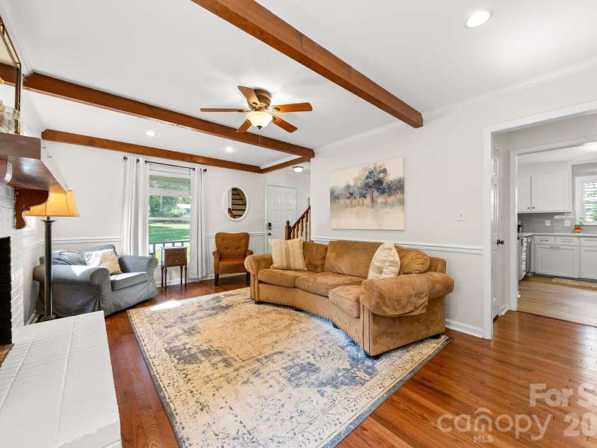 517 Forest Lane, Belmont, NC 28012.  MLS# CAR4419749, YatesRealty ID 48347. 