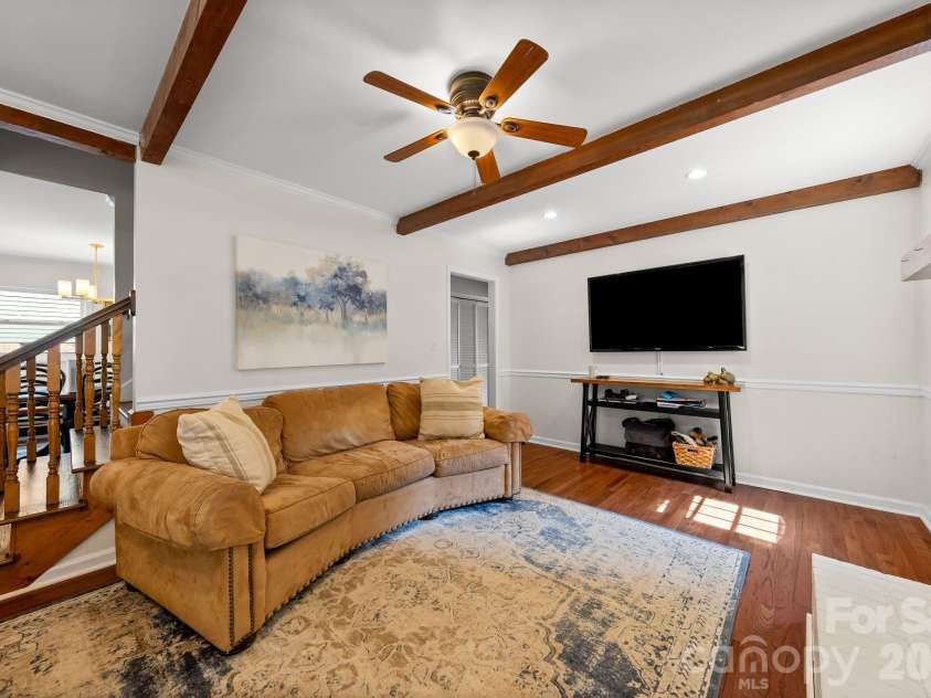 517 Forest Lane, Belmont, NC 28012.  MLS# CAR4419749, YatesRealty ID 48347. 